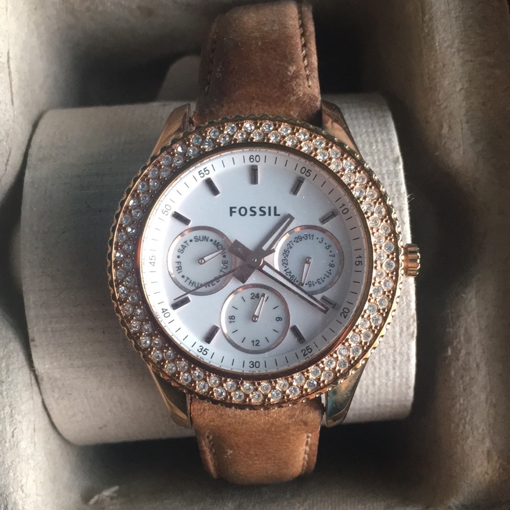 Trendy Fossil Watch 🕑❣️